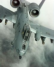 Airplane Pictures - An A-10 Thunderbolt II banks right after refueling