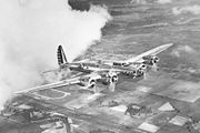 Airplane Pictures - Boeing Y1B-17 in flight